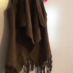 Paper Tee Fringe Vest